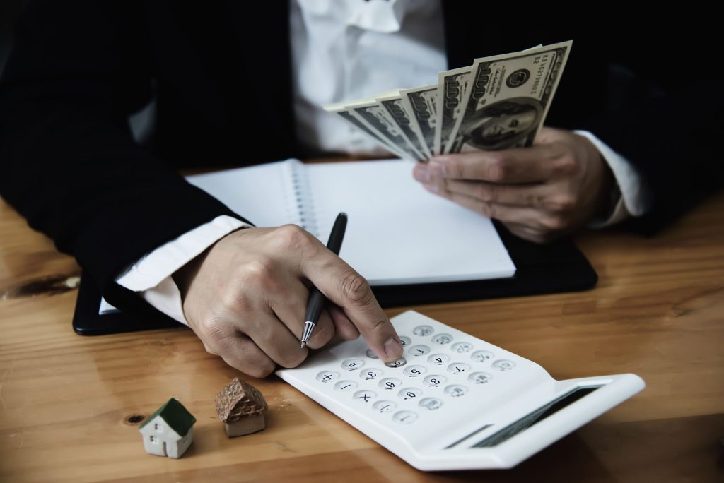 NO INCOME TAX ON ANNUAL INCOME UPTO Rs. 12 LAKH